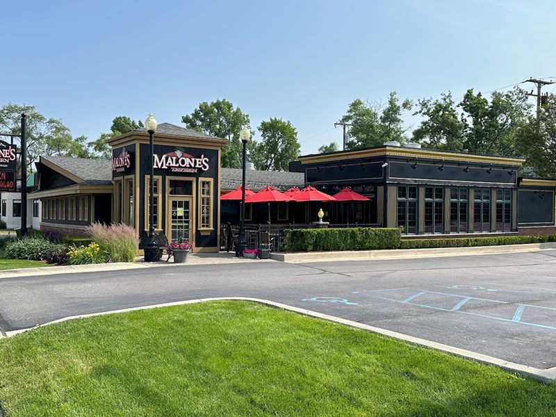 Malone's Tavern exterior